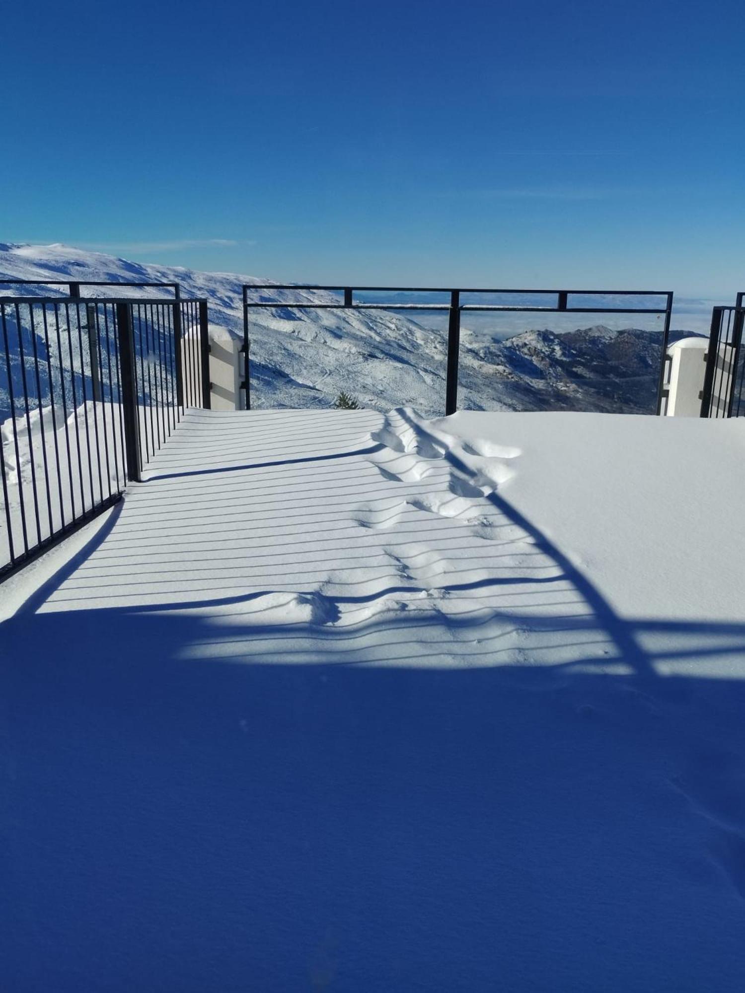Apartamentos Montreal Sierra Nevada Zewnętrze zdjęcie